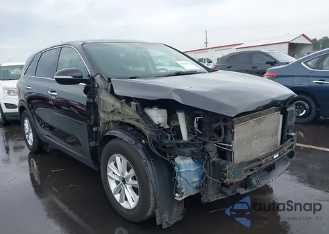 2019 Kia Sorento 2.4L Lx from USA, damaged, VIN 5XYPG4A30KG569597